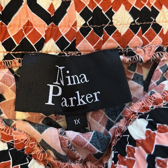 Nina Parker Women’s 1X shorts NWT - Picture 2 of 3